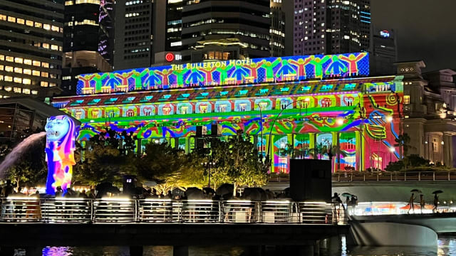  滨海湾灯光秀下周二登场 开始为跨年倒计时