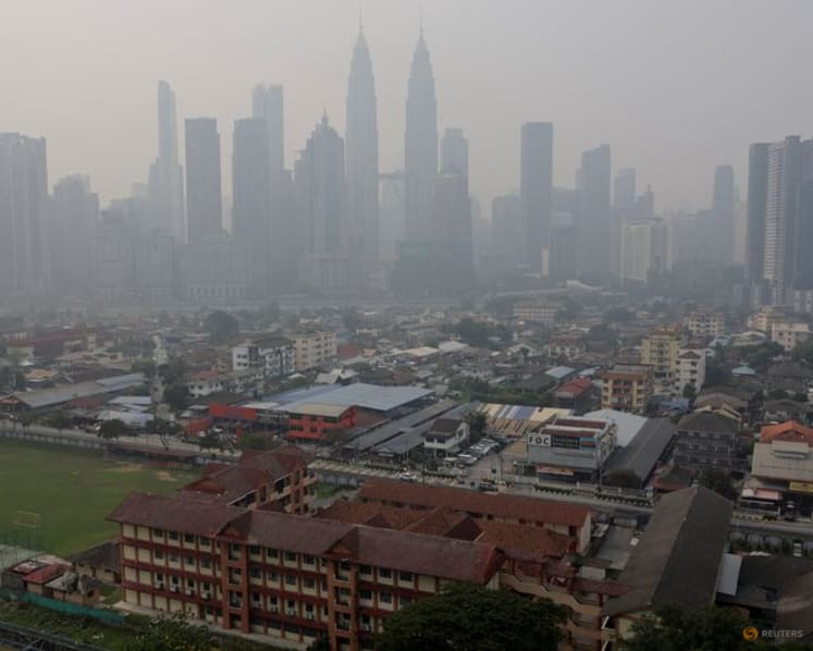 Malaysia raises the threshold for haze-related school closures