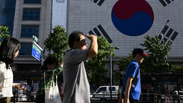 韩国首尔连续24天出现热带夜 酷热天气预计持续