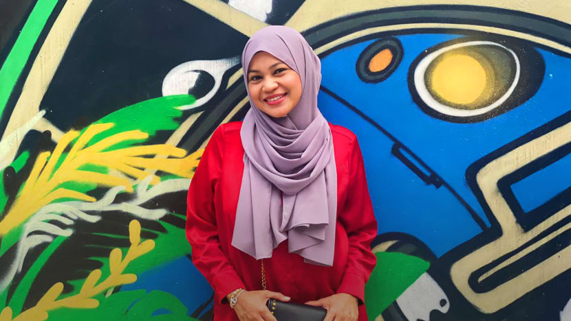 Explore Singapore’s history and natural spaces with Zaza Majid and her twin daughters.