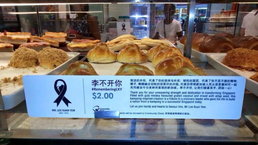 BreadTalk apologises for Lee Kuan Yew commemorative bun