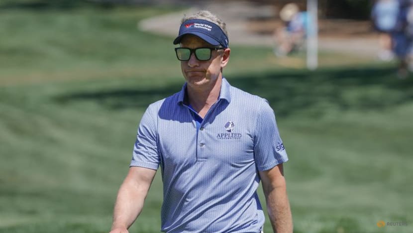 Vegas grabs two-shot lead at Quail Hollow, McIlroy struggles