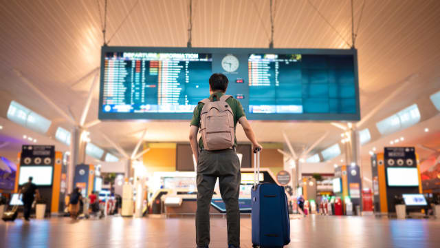 下月起马国航班延误5小时乘客不想续航程 航空公司须全额退款
