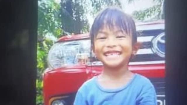 与家人河边洗澡  马国六岁女童遭鳄鱼拖走失踪