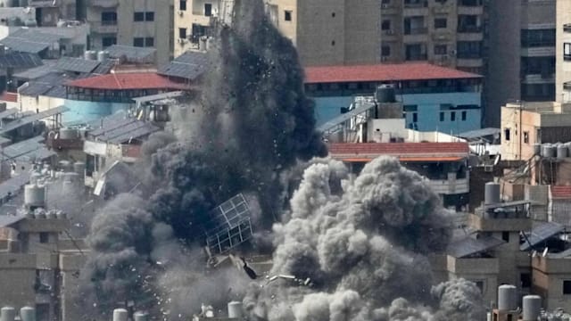 分析：尽管宣布暂停攻击 伊朗总统或无权决定战或不战