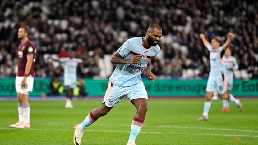 Brentford cruise to victory at hapless West Ham