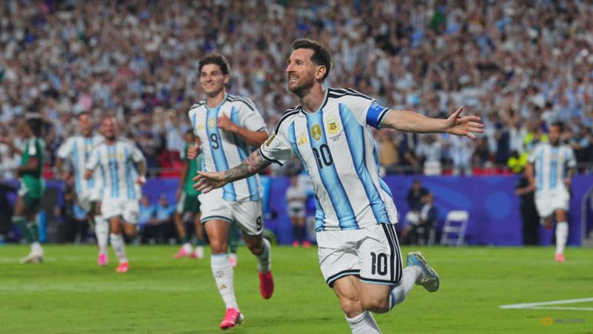 Messi equals World Cup scoring record with hat-trick