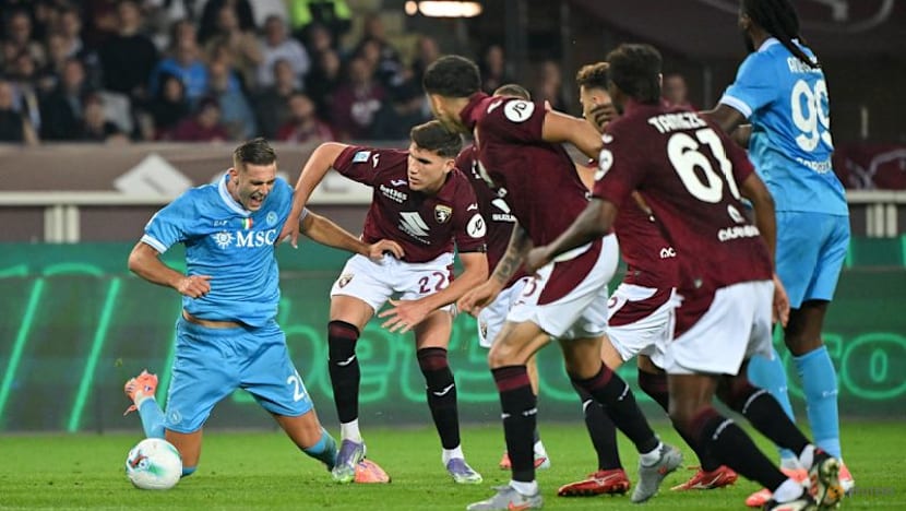 Injury woes haunt Napoli in defeat to Torino