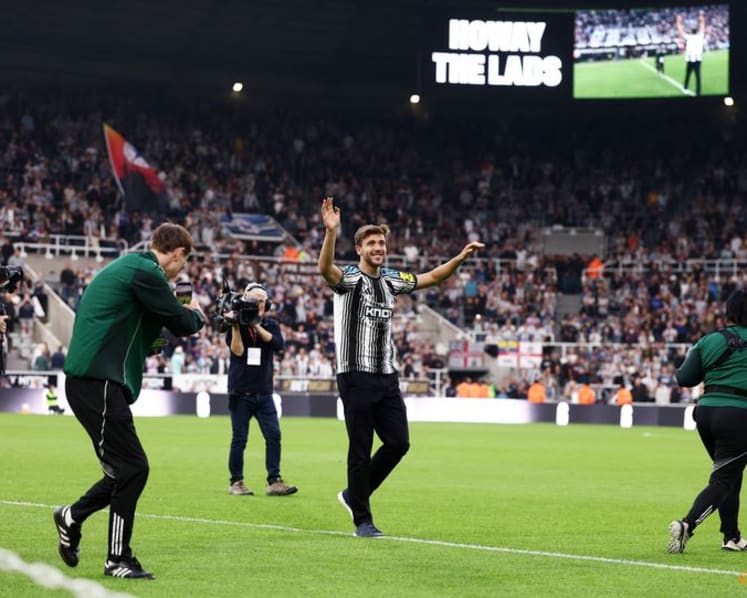 Newcastle land Gonzalez from Manchester City