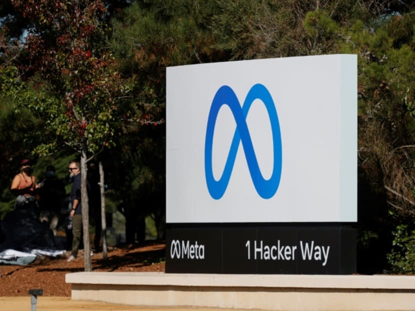 Commentary: Facebook changes its name to ‘Meta’ but not its path to track our data