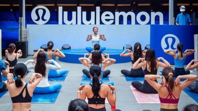 lululemon乌节路开设瑜伽普拉提馆
