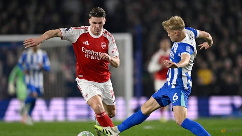 Arsenal seize control as Man City slip, Chelsea thrash Villa