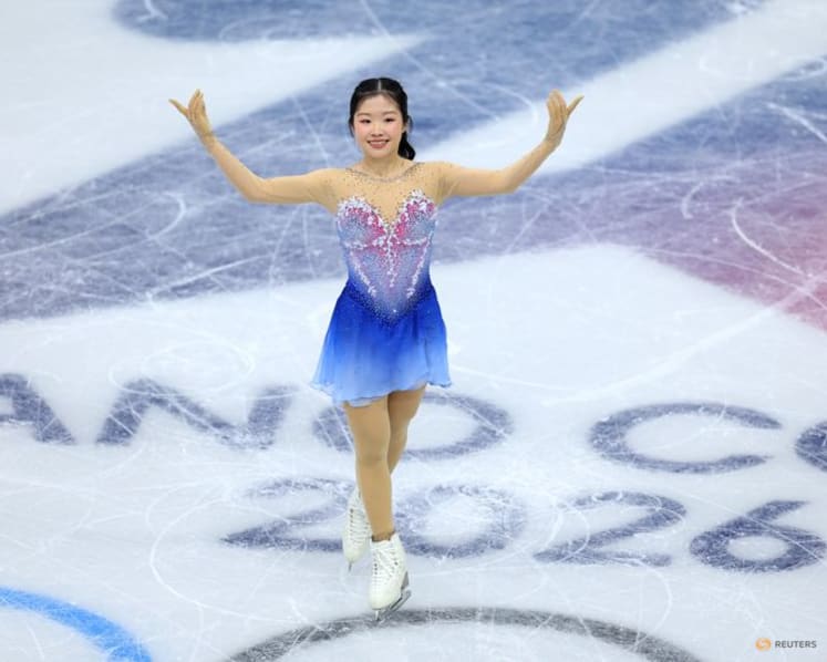 Figure skating-Liu wins Olympic gold in Milan, ends US women's medal drought