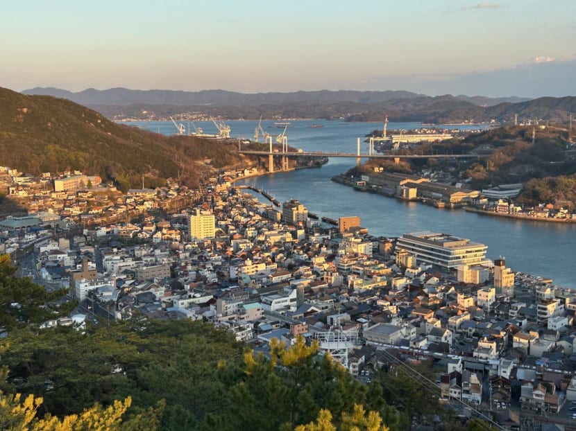 Onomichi's oysters, old temples and Ozu’s Tokyo Story: A Japanese port town few foreign tourists know of Onomichi's oysters, old temples and Ozu’s Tokyo Story: A Japanese port town few foreign tourists know of