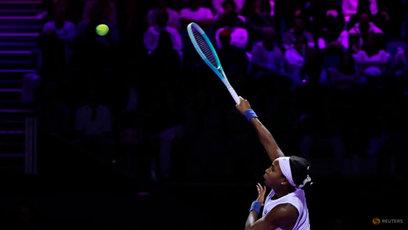 Sabalenka overcomes holder Gauff to reach semis of WTA Finals