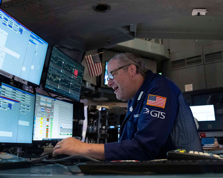 Stocks waver, dollar drops as US Treasury moves to lower bond yields