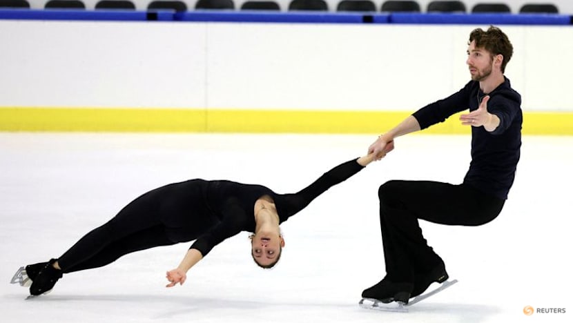 Italian pair skaters Macii and Conti dream of home Games ovation