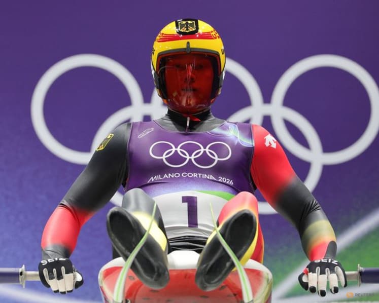 Luge-Langenhan takes crushing singles gold for Germany