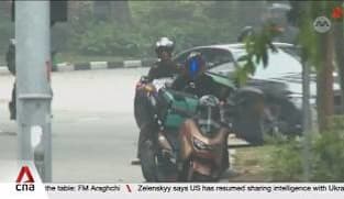 Haze in Singapore: Delivery riders still working amid bad air quality are taking precautions 