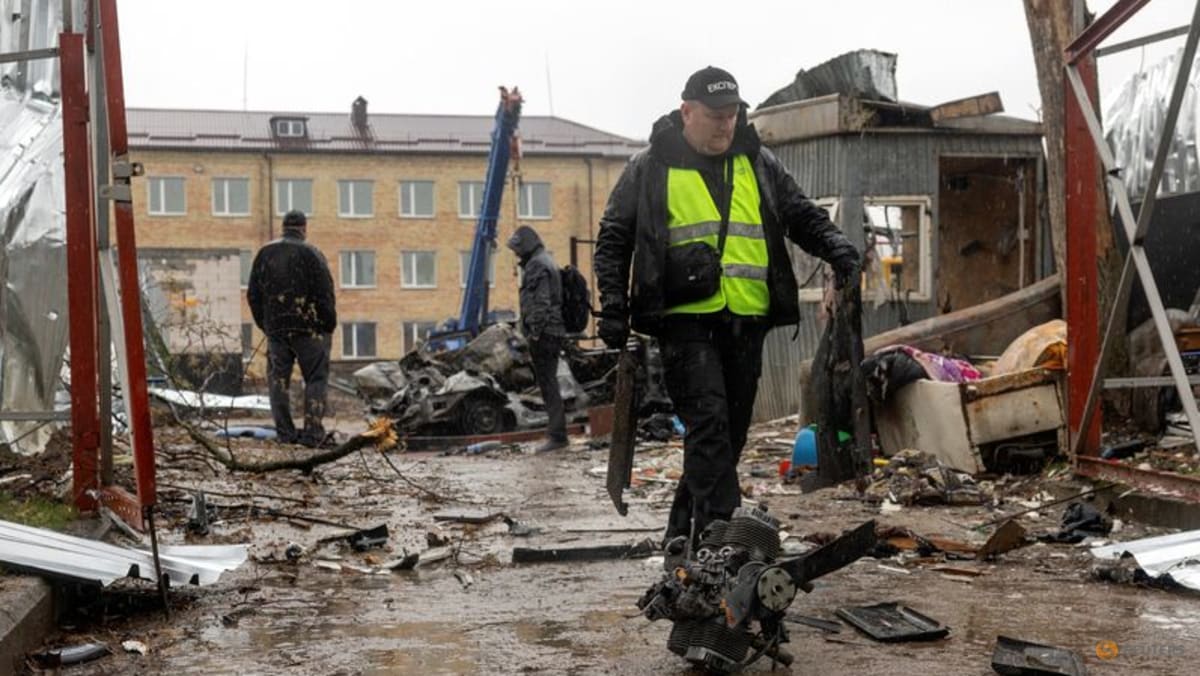 14 dead as Russia launches new daytime attacks on Ukraine