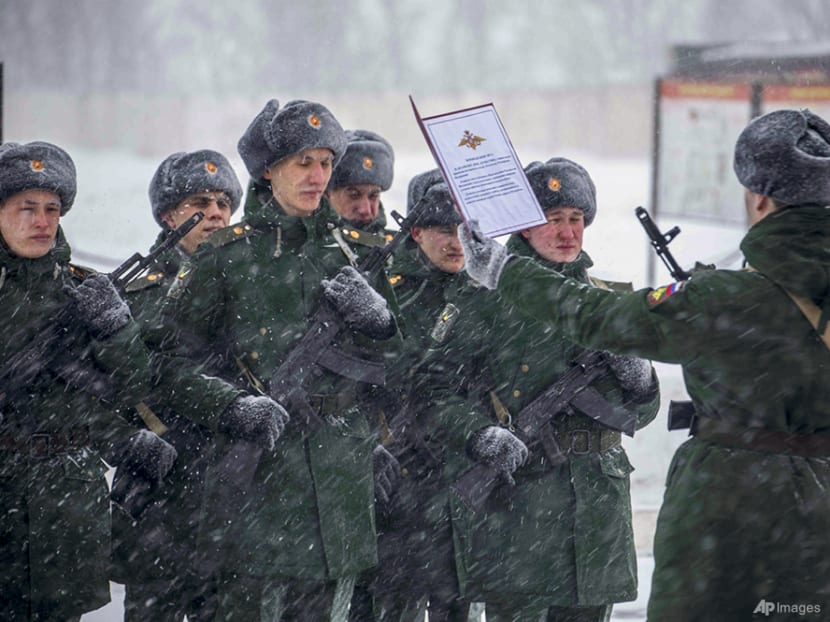 Commentary: Conditions may be ideal for Russian military to implode