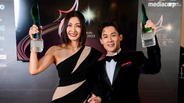 【红星大奖2023】首演母子双双夺奖　黄碧仁、许瑞奇不排斥下来挑战姐弟恋！