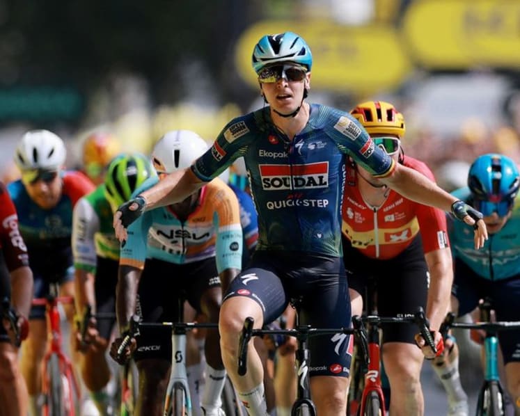 Merlier sprints to stage seven victory as Pogacar retains Tour de France lead