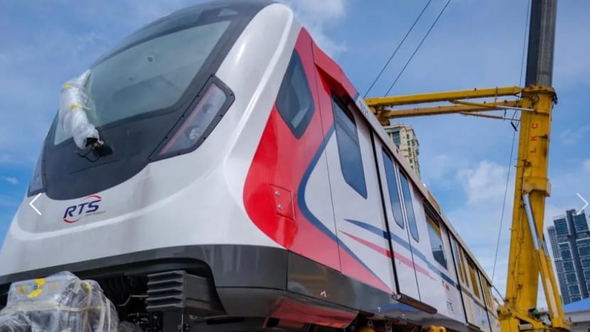 Fasa uji tren RTS di Depoh Wadi Hana dimulakan