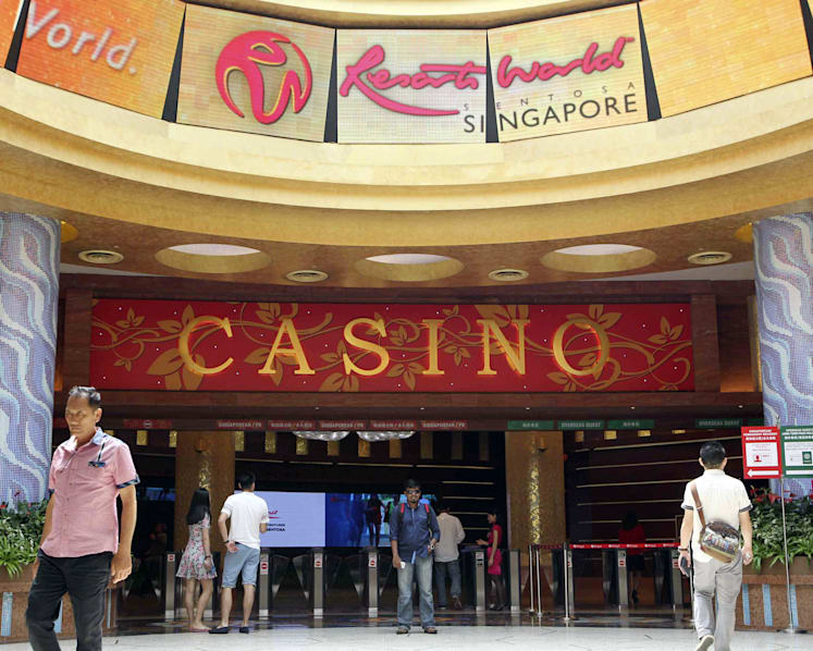 RWS to pay high-roller S$37,000 for confining, manhandling him