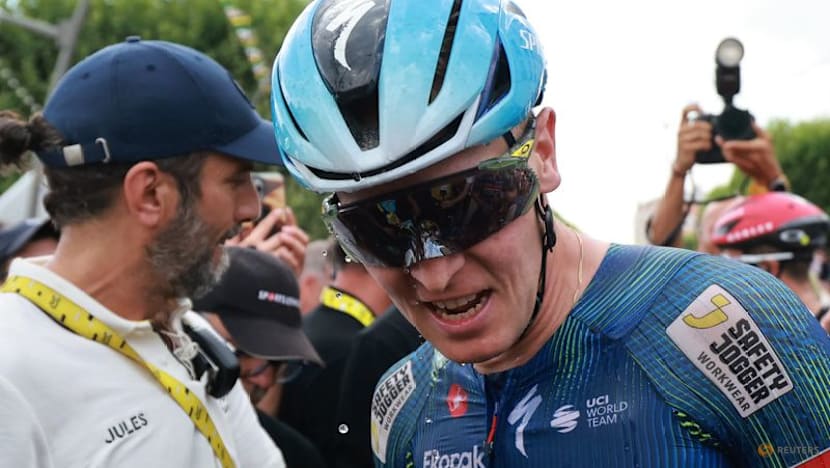 Merlier wins Tour stage 12 as late crash mars sprint finish