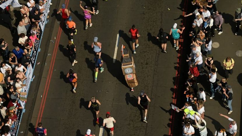 London Marathon weighs two-day race format from 2027
