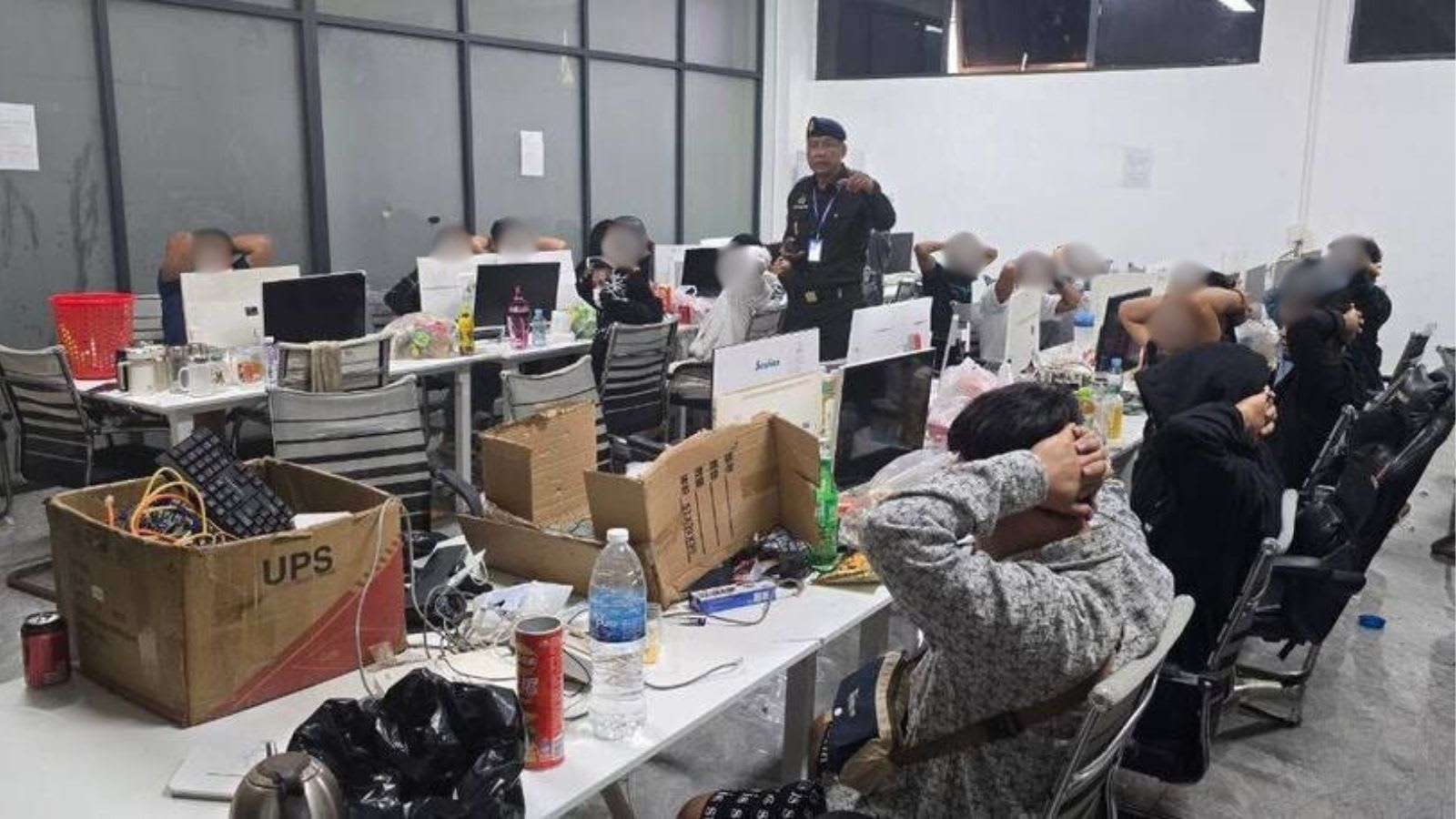 柬埔寨捣毁网络诈骗窝点149人落网包括114名外籍人士- 8world