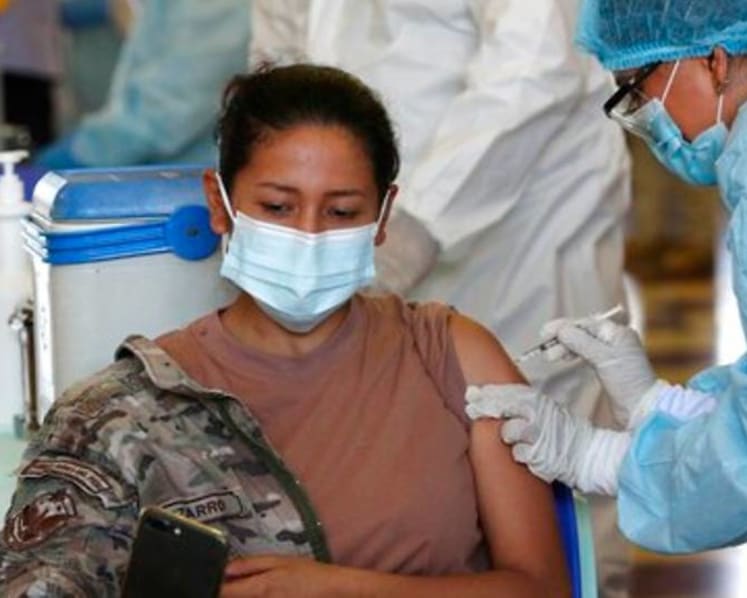 WHO advises against mandating COVID-19 vaccine to travel