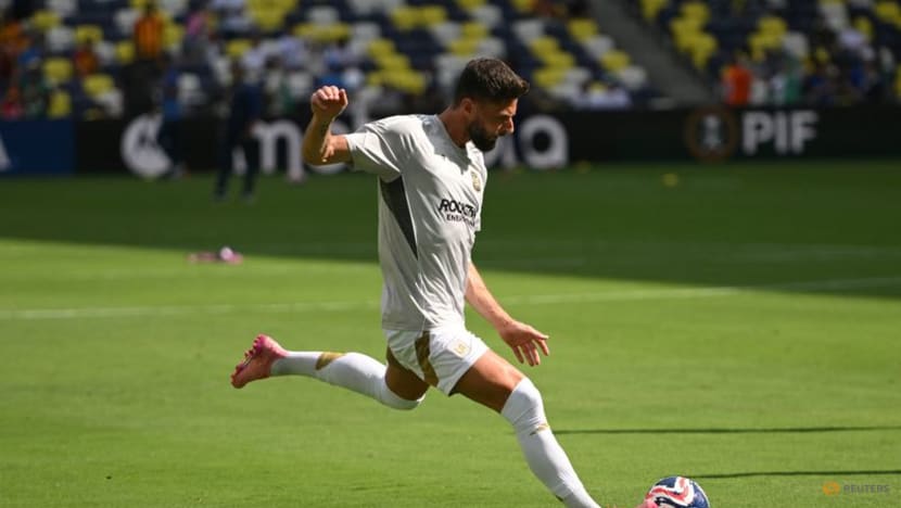 Giroud joins Lille from LAFC