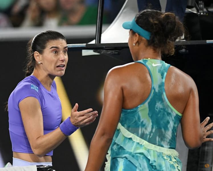 Osaka tones down outfit and beats Cirstea to reach Australian Open third round