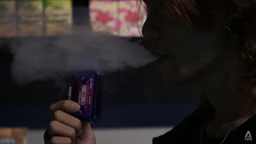 Polis Indonesia bongkar industri cecair vape dibubuh ganja di Bali