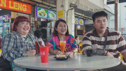 Follow Aunty La Review: Influencer Mayiduo’s Directorial Debut Is Better Than A Jack Neo Movie. Barely. 