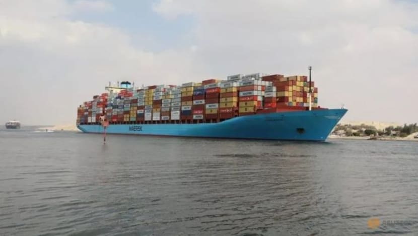 Cuma tinggal lagi 61 kapal tunggu giliran lalui Terusan Suez