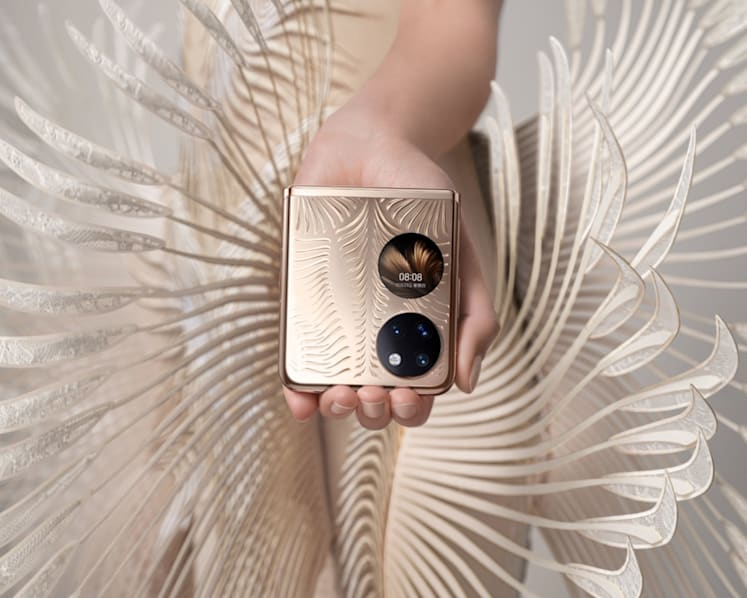 Huawei has a new gold phone, just in time for extra ‘huat’ this CNY