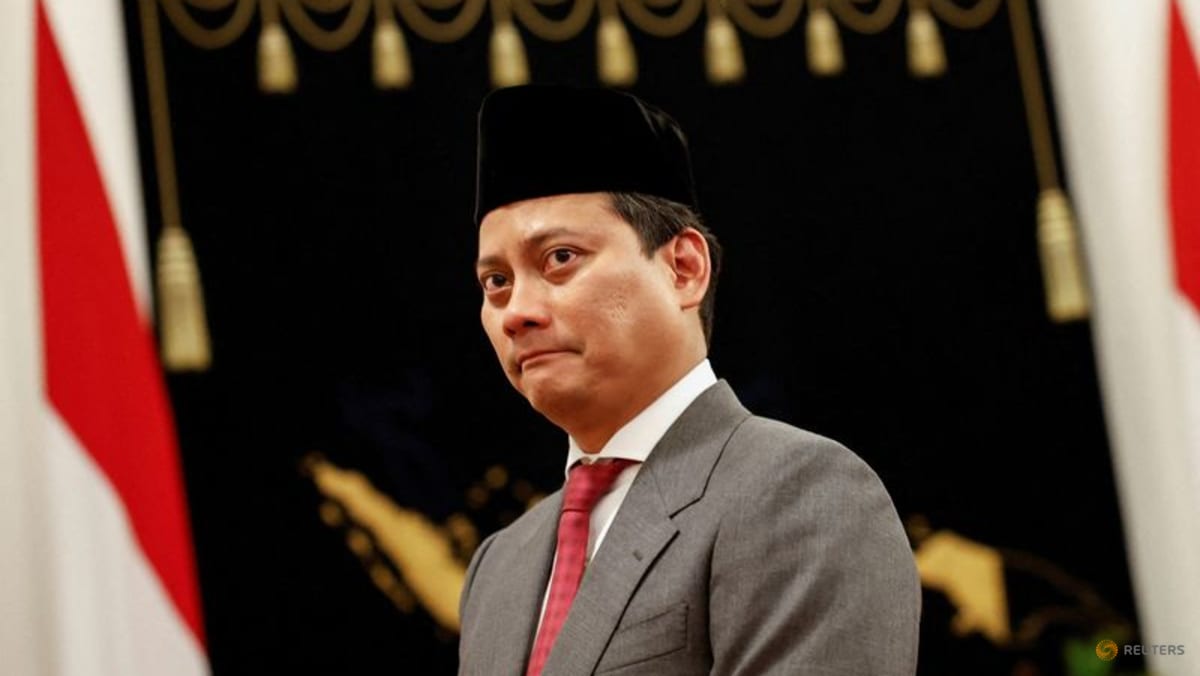 Indonesian lawmakers to approve new central bank board member