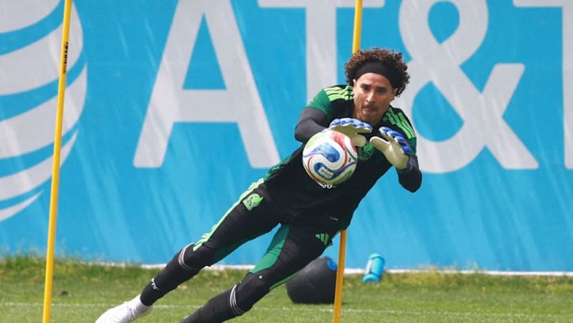 Ochoa remains Mexico's talisman as coach Aguirre balances generations