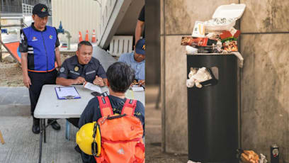 S’poreans Deny Littering In Johor: “We Were Collecting Rubbish, Not Throwing It”