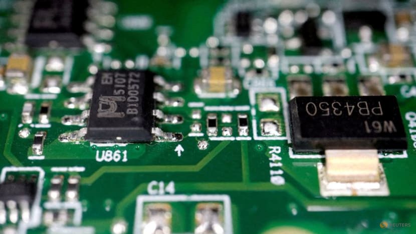 US finalizes up to $6.75 billion in chips awards for Samsung, Texas Instruments, Amkor US finalizes up to $6.75 billion in chips awards for Samsung, Texas Instruments, Amkor