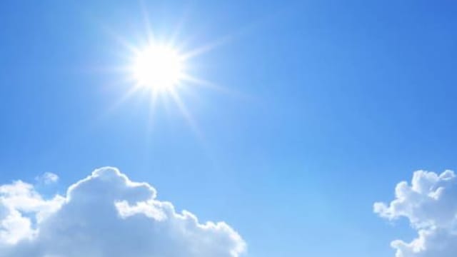 韩国遭遇热浪袭击 多个地区最高气温刷新纪录