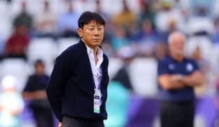 Former South Korea coach Shin takes over at Ulsan HD