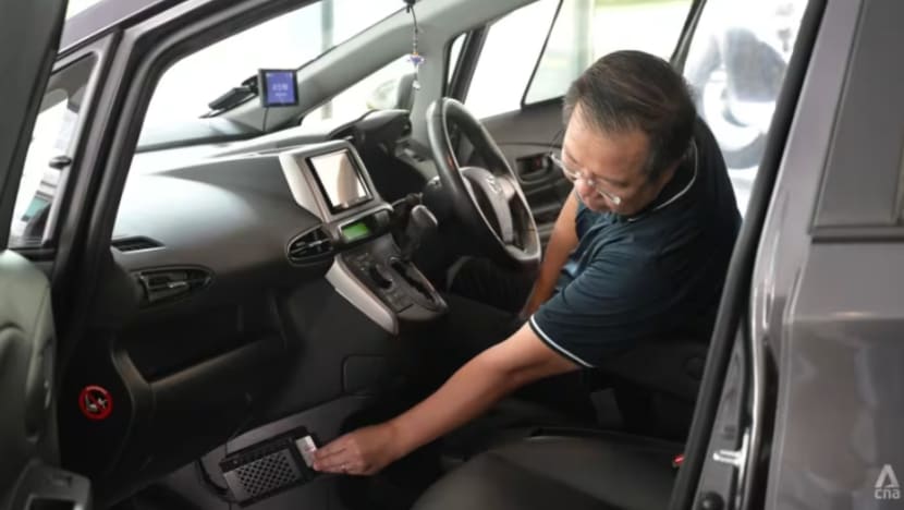 Unit ERP 2.0 akan dipasang dalam kenderaan baharu SG mulai 1 Mei Unit ERP 2.0 akan dipasang dalam kenderaan baharu SG mulai 1 Mei