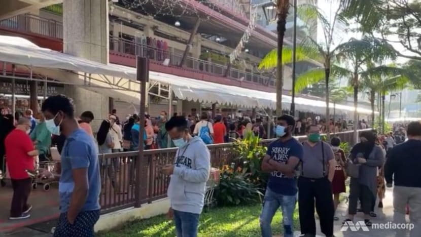 Pasar Geylang Serai sesak, persiapan hujung minggu terakhir Ramadan