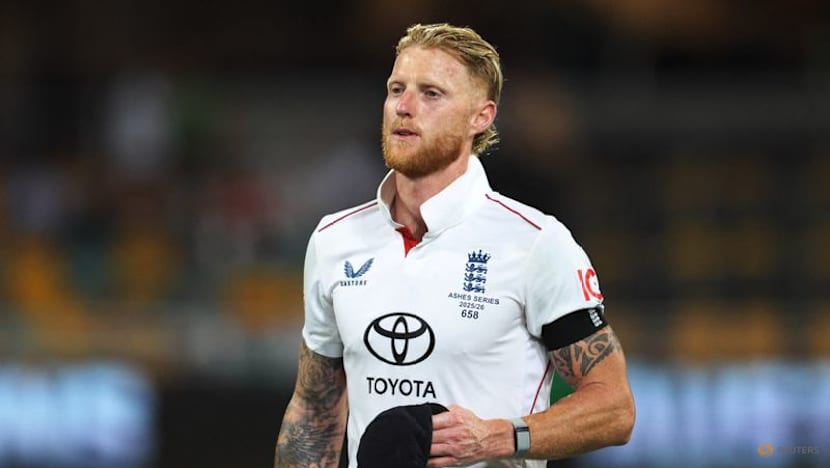 Golf, beaches and nap-time: beaten England focus on R+R