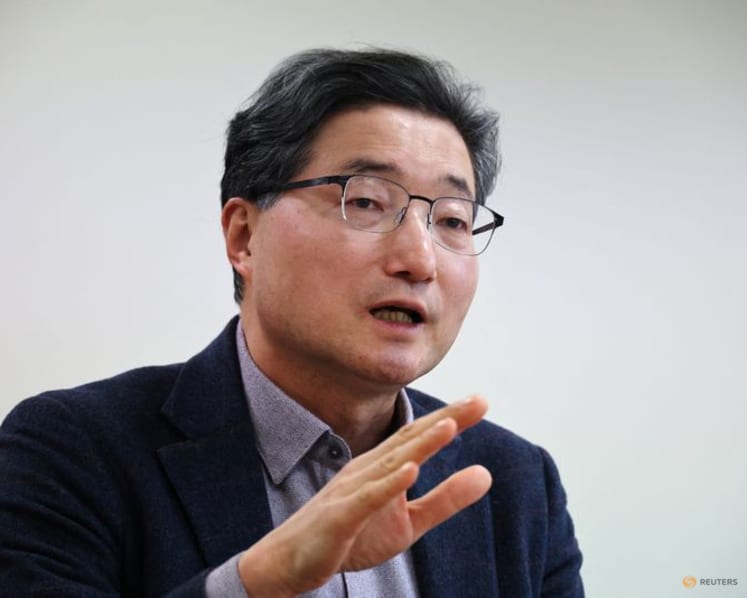 Contender for Bank of Korea governor backs higher property taxes to contain inflation
