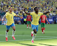 Sloppy Brazil held by Morocco 1-1 in their World Cup opener